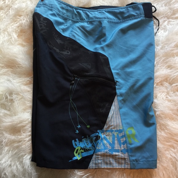 Quiksilver Surf Swim Men's Board Shorts 34 - Picture 2 of 5